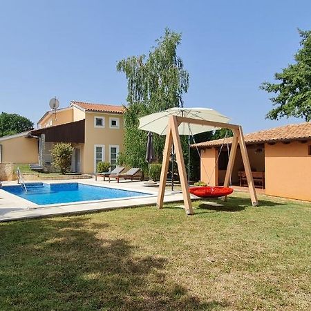 Sunny Garden Villa With Pool Loborika Ngoại thất bức ảnh