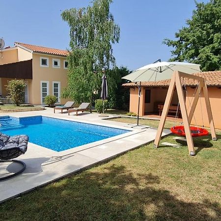 Sunny Garden Villa With Pool Loborika Ngoại thất bức ảnh