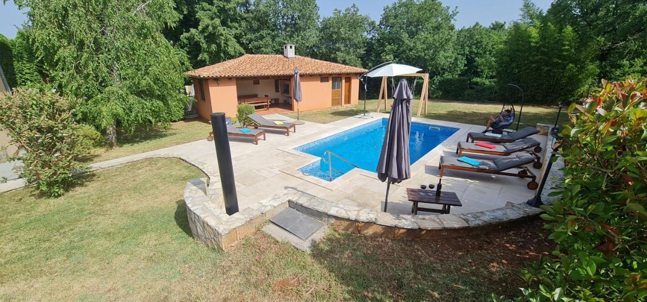 Sunny Garden Villa With Pool Loborika Ngoại thất bức ảnh