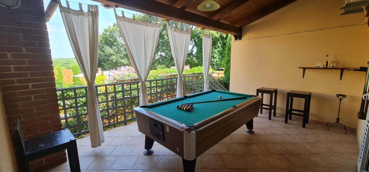 Sunny Garden Villa With Pool Loborika Ngoại thất bức ảnh